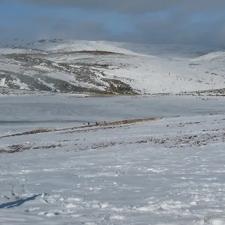 Tres Estrellas Casa Maribona Gela