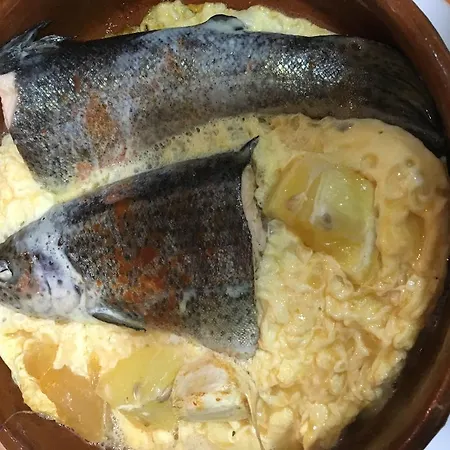 Tres Estrellas Casa Maribona Gela El Puente (Castile and Leon)