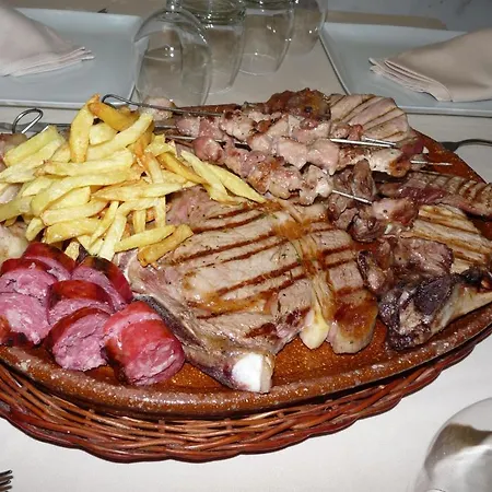Hotel Tres Estrellas Casa Maribona Gela 3*