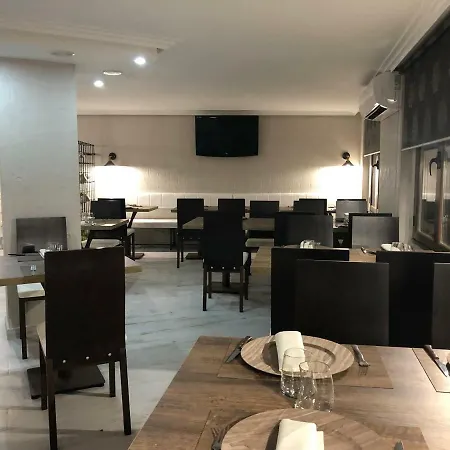 Hotel Tres Estrellas Casa Maribona Gela 3* El Puente (Castile and Leon)