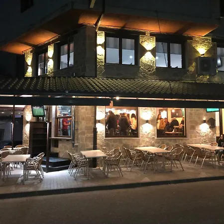 Hotel Tres Estrellas Casa Maribona Gela