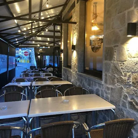 Tres Estrellas Casa Maribona Gela El Puente (Castile and Leon)