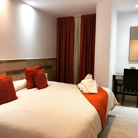 Hotel Tres Estrellas Casa Maribona Gela 3* El Puente (Castile and Leon)