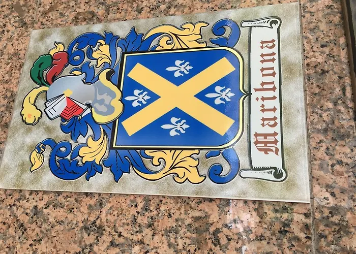 Tres Estrellas Casa Maribona Gela 3*