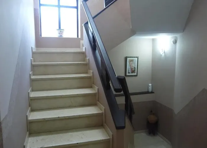 Tres Estrellas Casa Maribona Gela