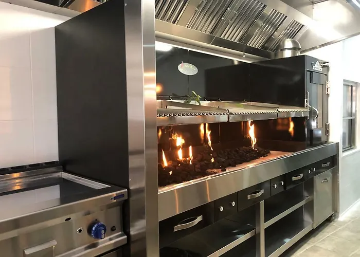 Tres Estrellas Casa Maribona Gela 호텔