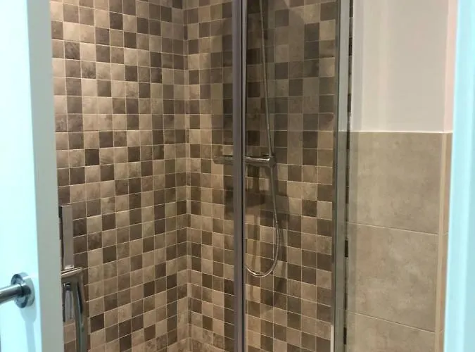 Tres Estrellas Casa Maribona Gela